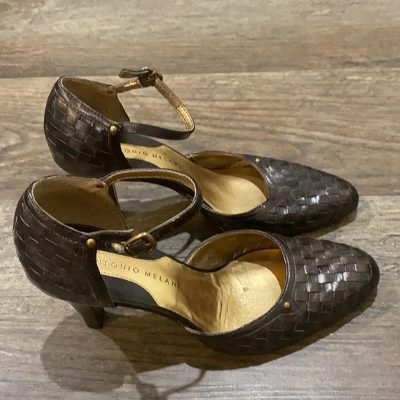 WILL NOT TAKE LESS  Classy Woven-Like Antonio Melani Heels - Picture 7 of 11